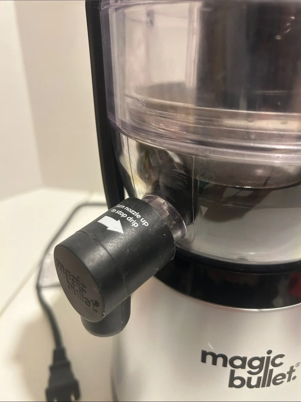 Magic Bullet Silver and Black Mini Juicer MBJ-100